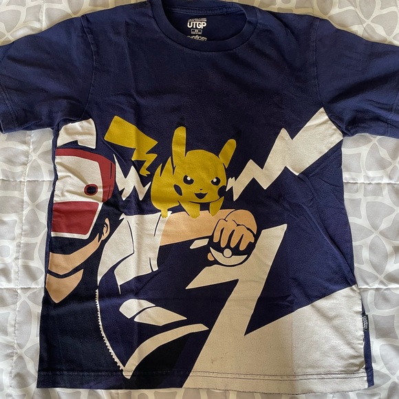 graphic tees - Picture 5 of 5